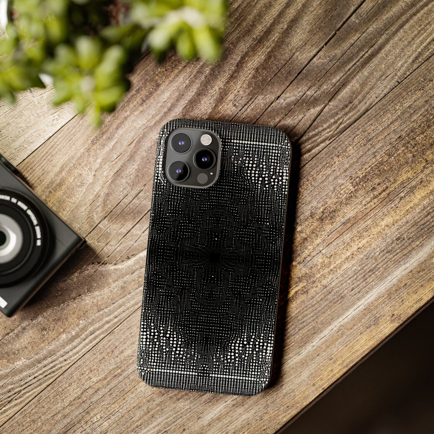 Glamorous Black Diamond Pattern Slim Phone Case