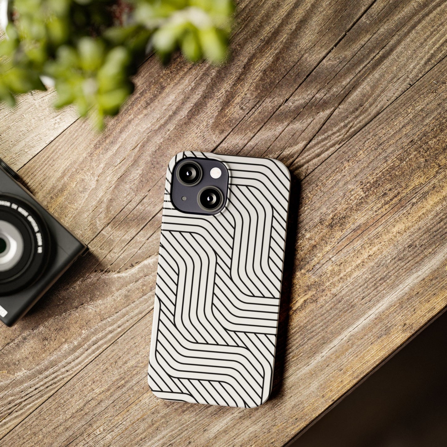 Stylish Geometric Slim Phone Case - Sleek Black and White Design for Minimalist Aesthetics