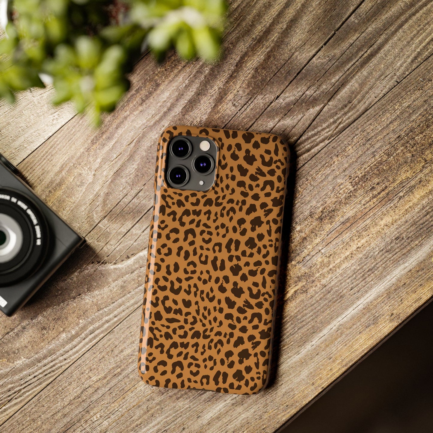 Sleek Leopard Print Slim Phone Case - Stylish & Durable Protection