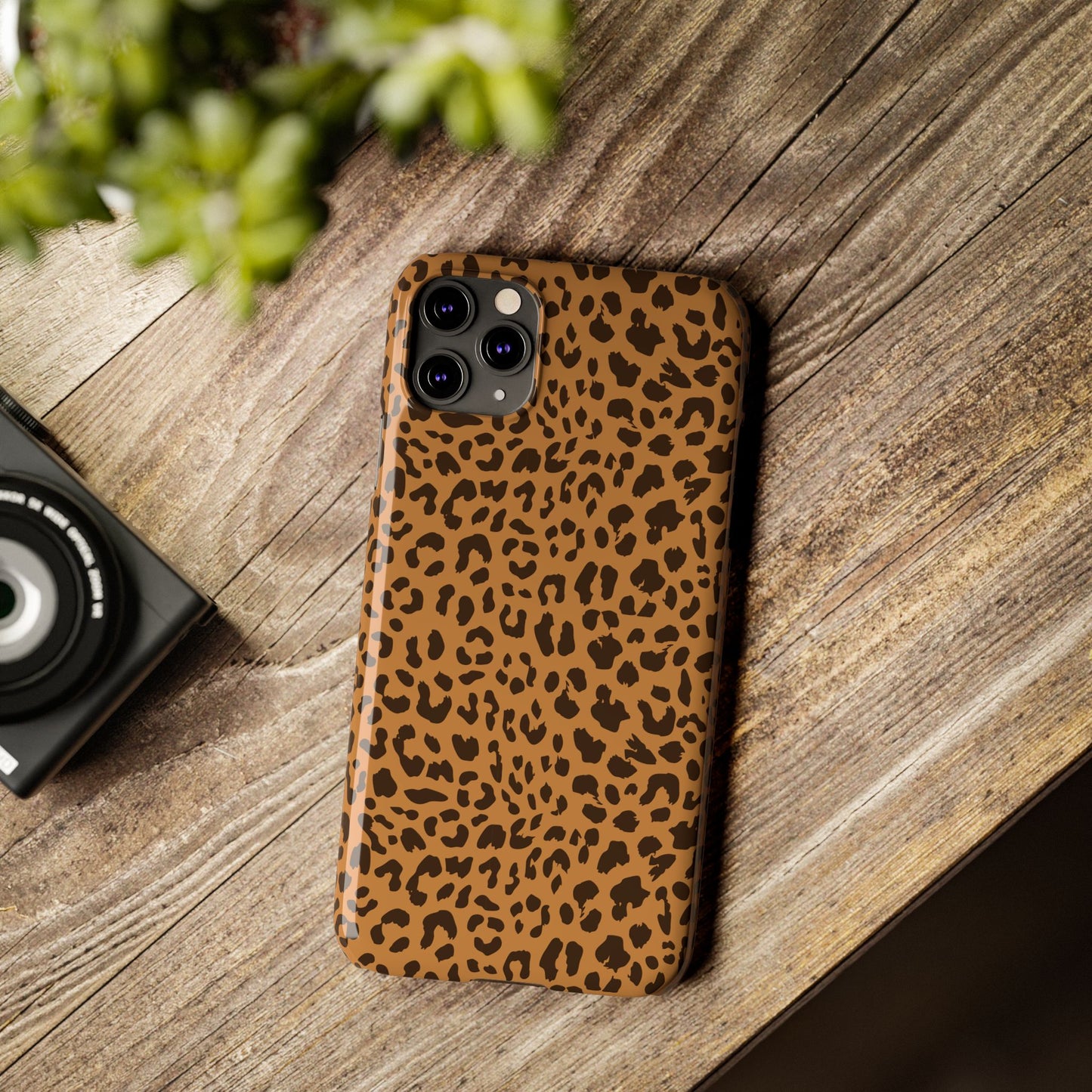 Sleek Leopard Print Slim Phone Case - Stylish & Durable Protection