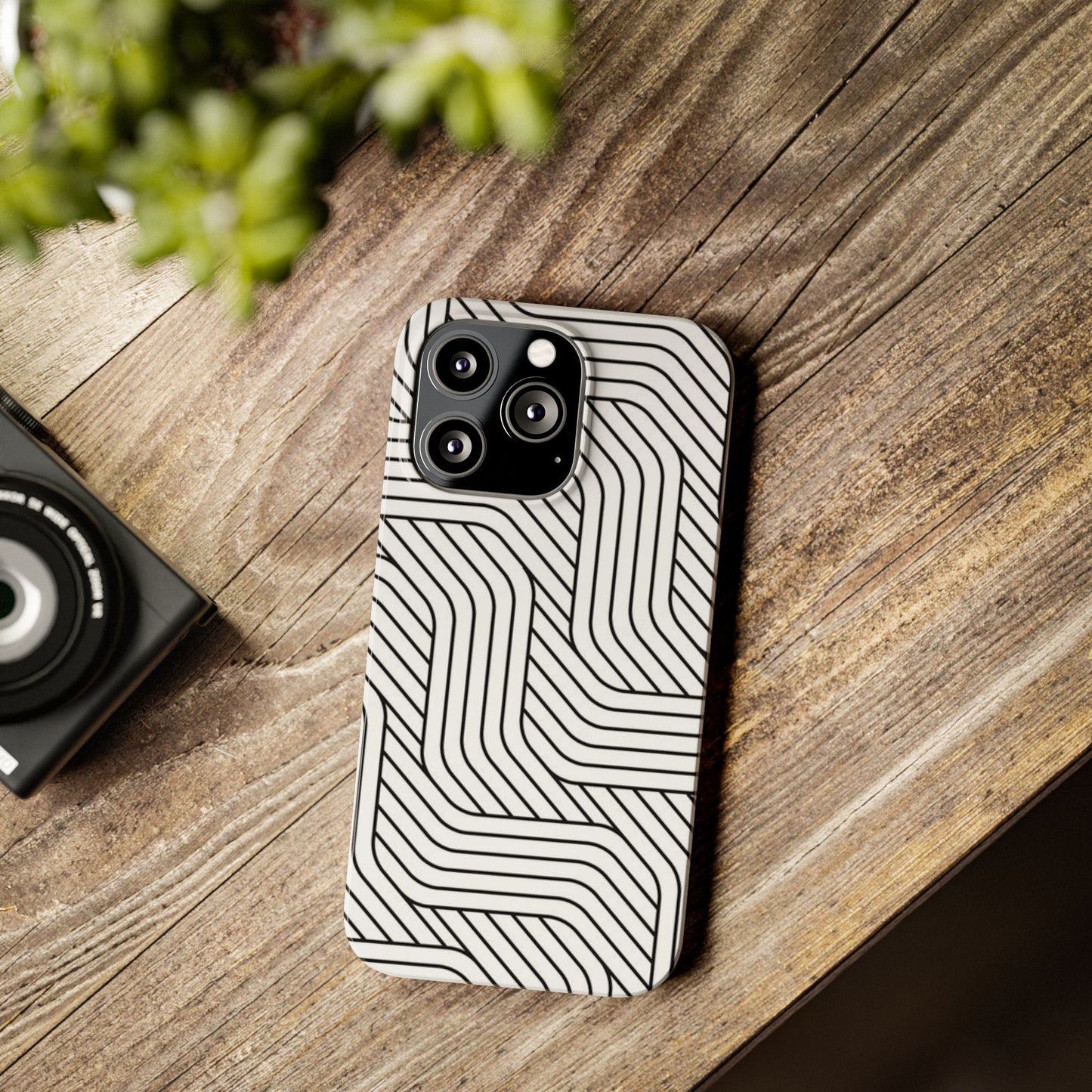 Stylish Geometric Slim Phone Case - Sleek Black and White Design for Minimalist Aesthetics