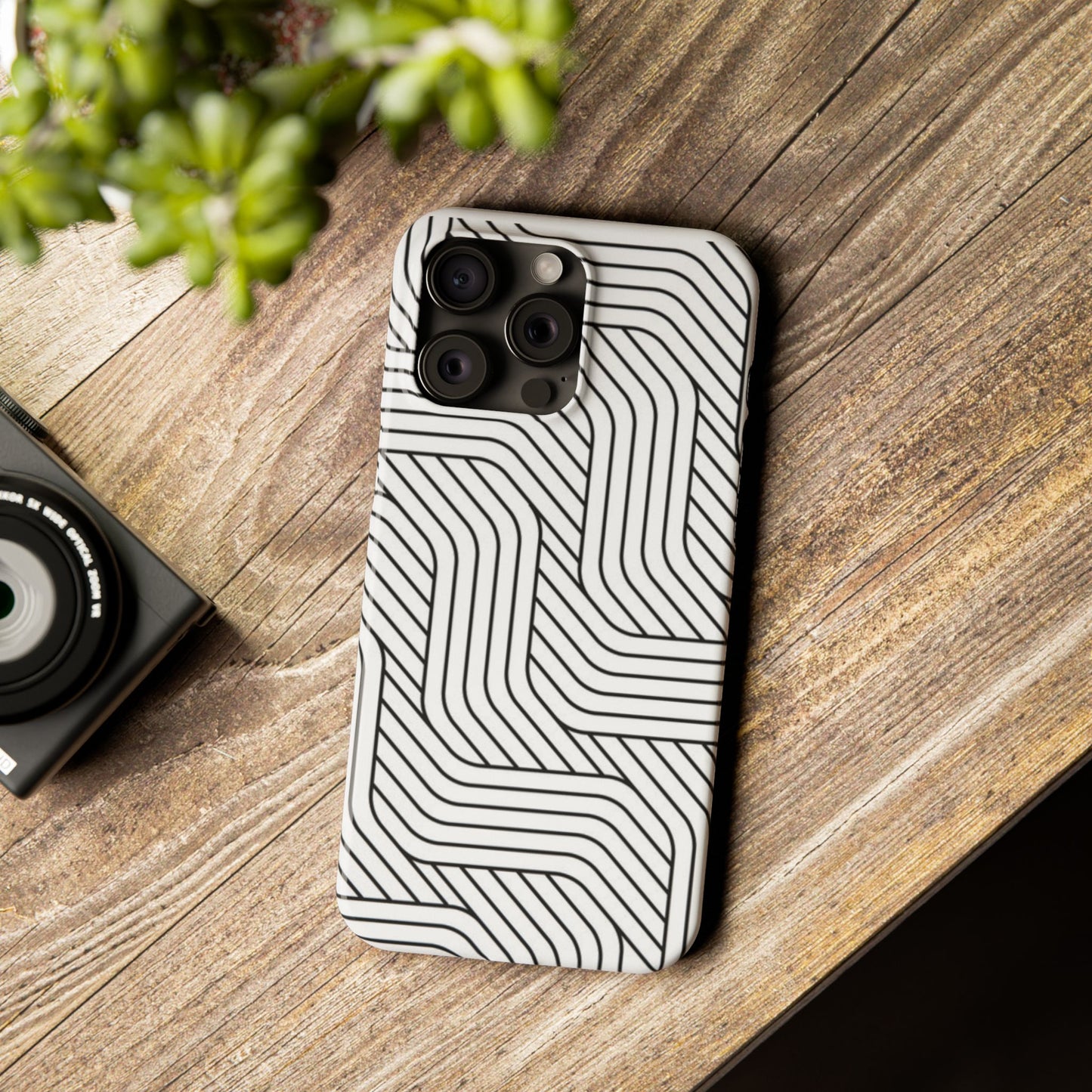 Stylish Geometric Slim Phone Case - Sleek Black and White Design for Minimalist Aesthetics