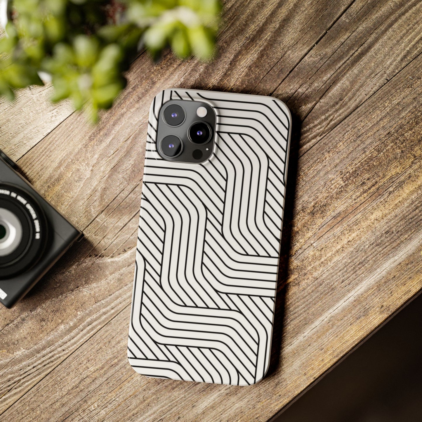 Stylish Geometric Slim Phone Case - Sleek Black and White Design for Minimalist Aesthetics