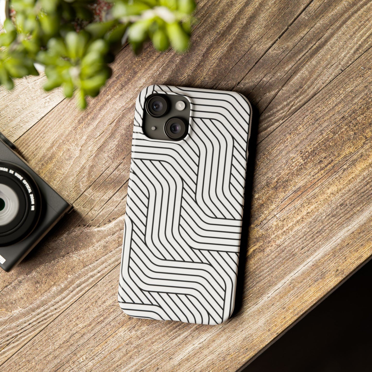 Stylish Geometric Slim Phone Case - Sleek Black and White Design for Minimalist Aesthetics